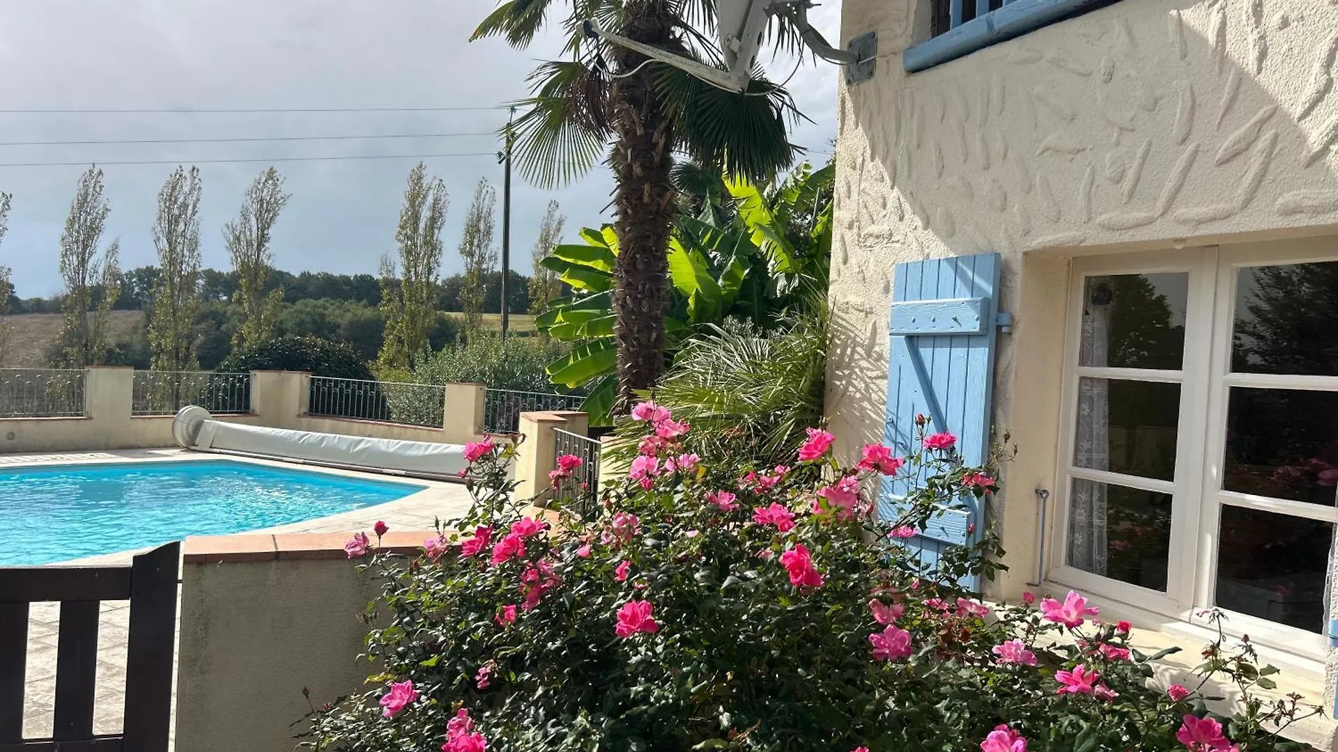 Lovely Holiday Stay Bassoues Bed & Breakfast